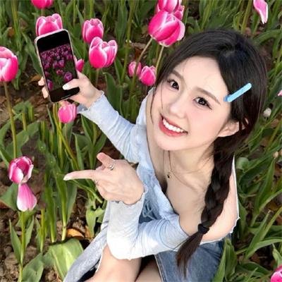 新奇的浪漫海报